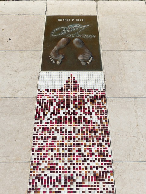 而是通过对 而是通过对